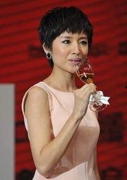 明星大爆料娱乐圈,揭秘幕后真相与惊人内幕  第3张 明星大爆料娱乐圈,揭秘幕后真相与惊人内幕  第3张